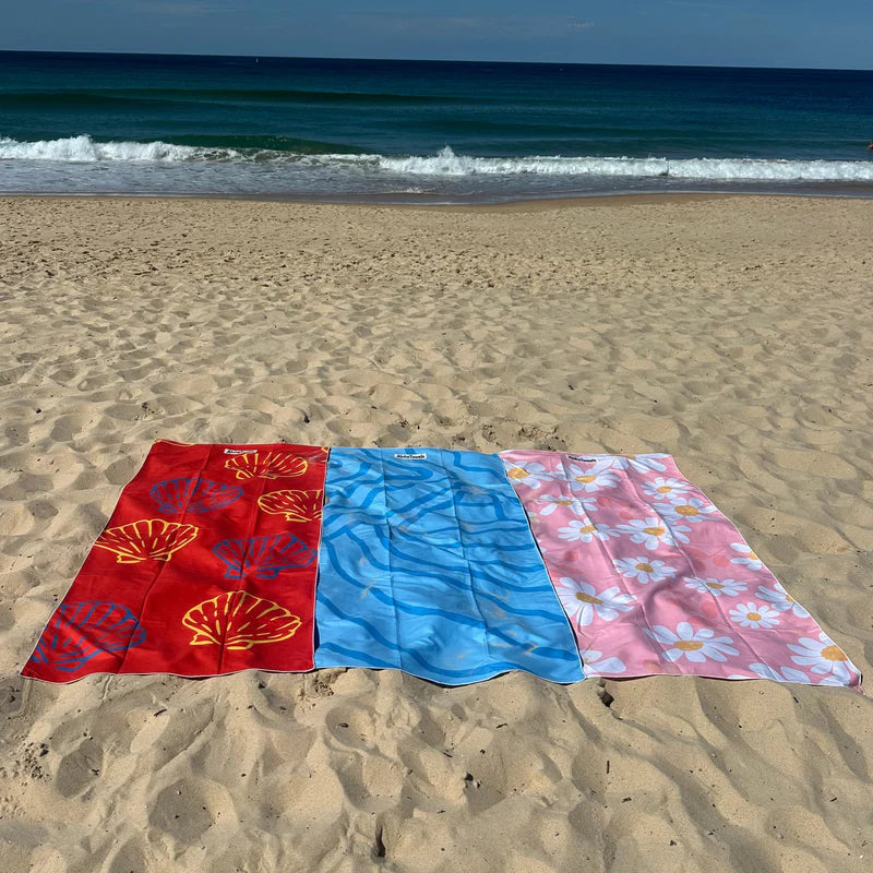 SnapTowel® Serviette Magnétique Microfibre – Ultra-Absorbante, Sèche Vite, Zéro Peluche